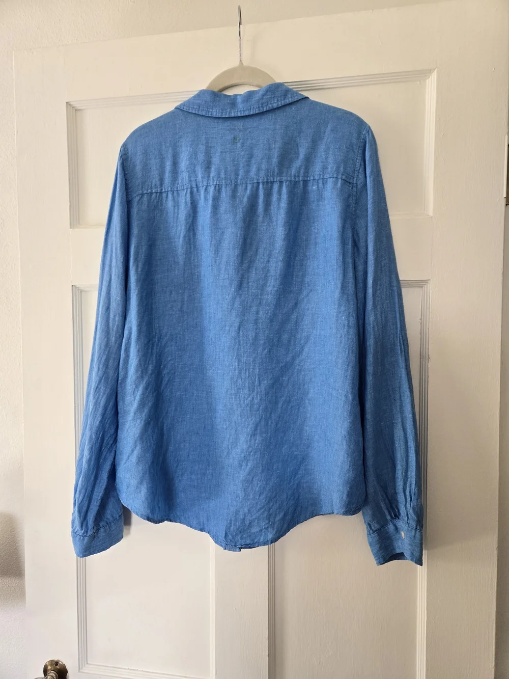 Lilly Pulitzer Women's Blue Linen Button-Up Shirt - Picture 6 of 10
